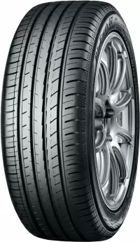 Yokohama BLUEARTH GT AE51 1